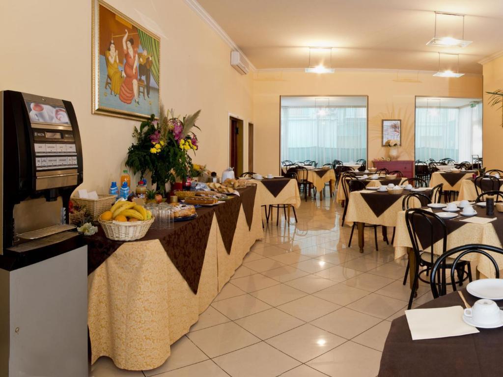 Villa Silvie Rose Cesenatico Exterior foto