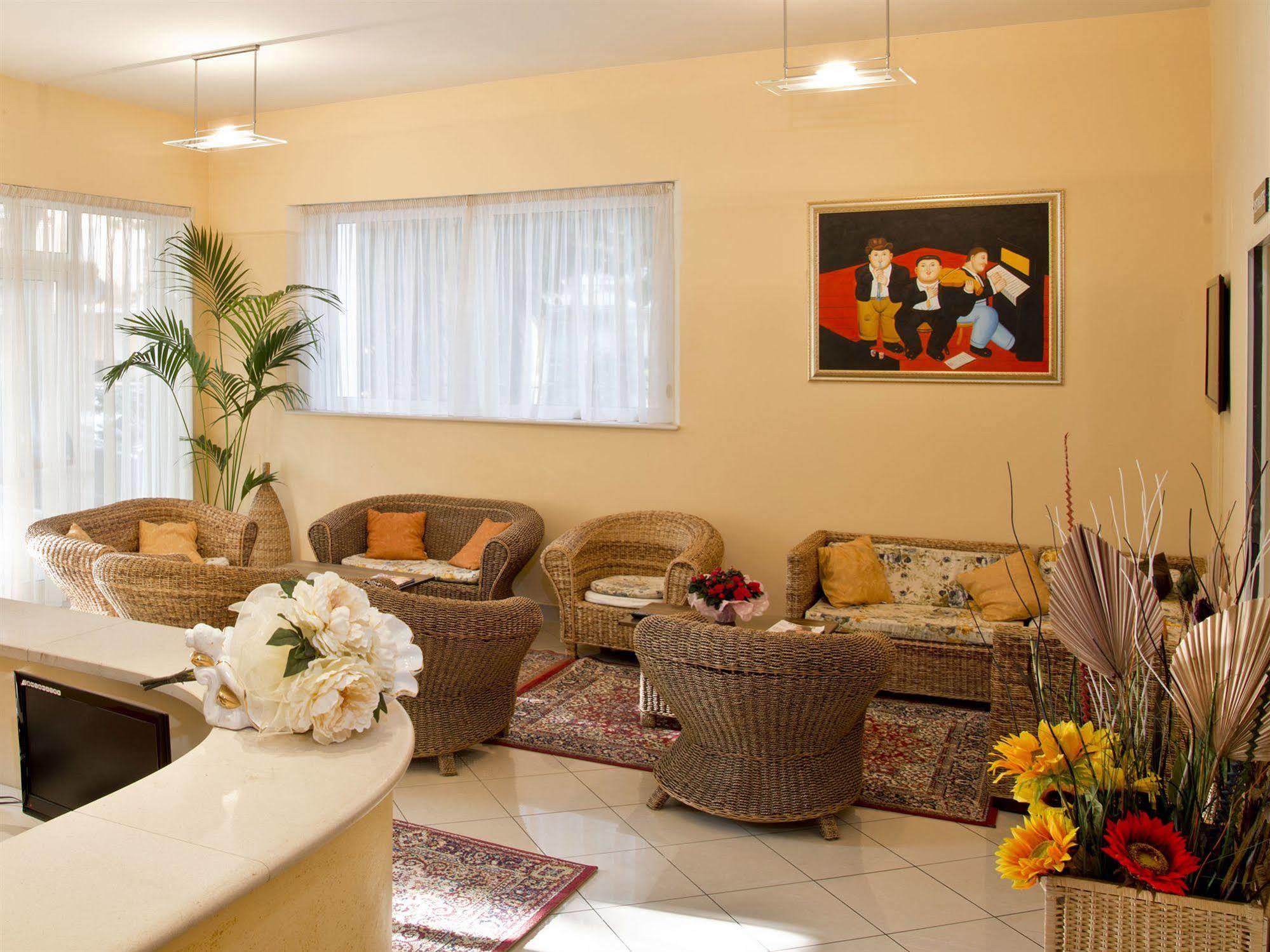 Villa Silvie Rose Cesenatico Exterior foto